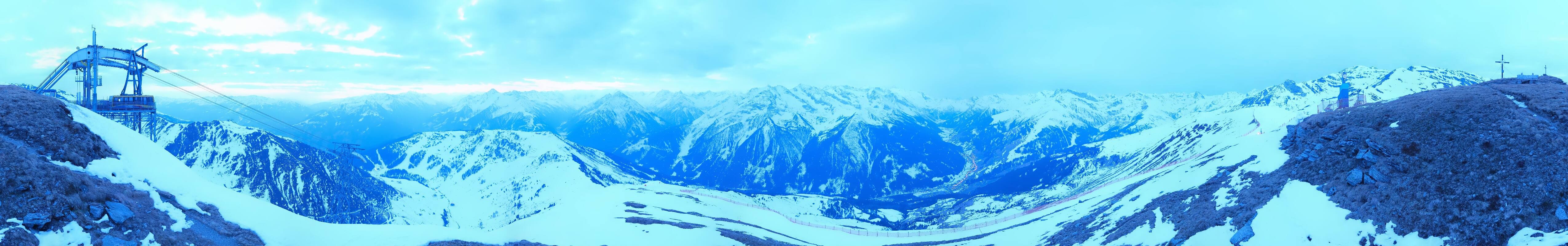 Archiv Foto Webcam Tux - Ausblick von der Wanglspitze