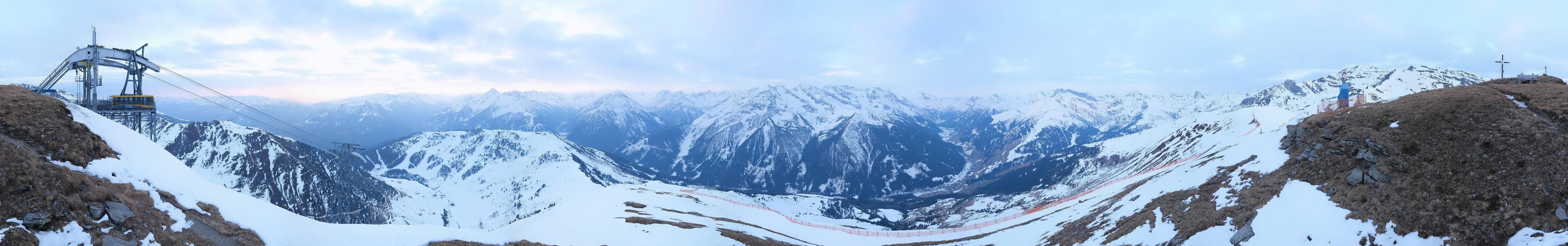 Archiv Foto Webcam Tux - Ausblick von der Wanglspitze