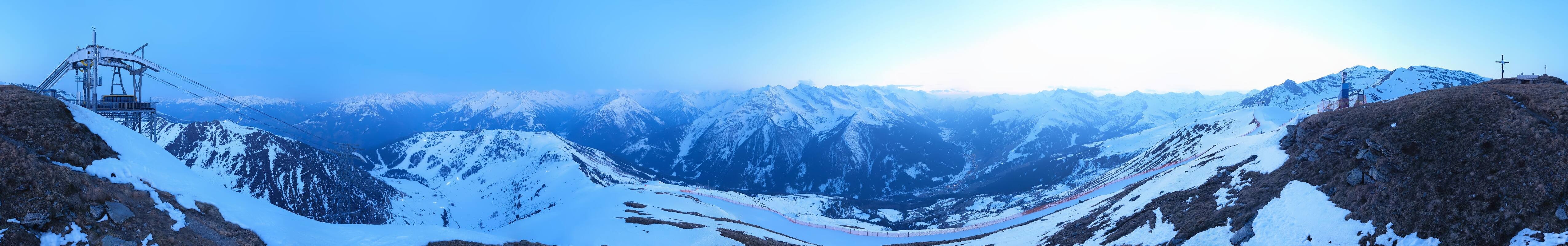 Archiv Foto Webcam Tux - Ausblick von der Wanglspitze