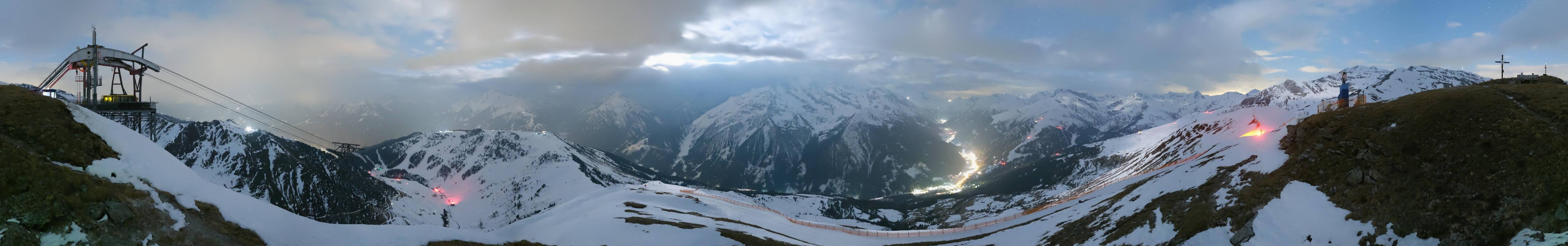 Archiv Foto Webcam Tux - Ausblick von der Wanglspitze