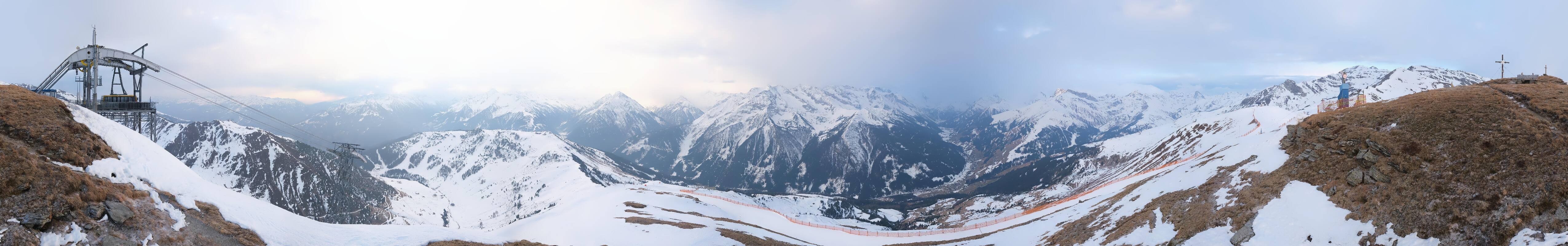 Archiv Foto Webcam Tux - Ausblick von der Wanglspitze