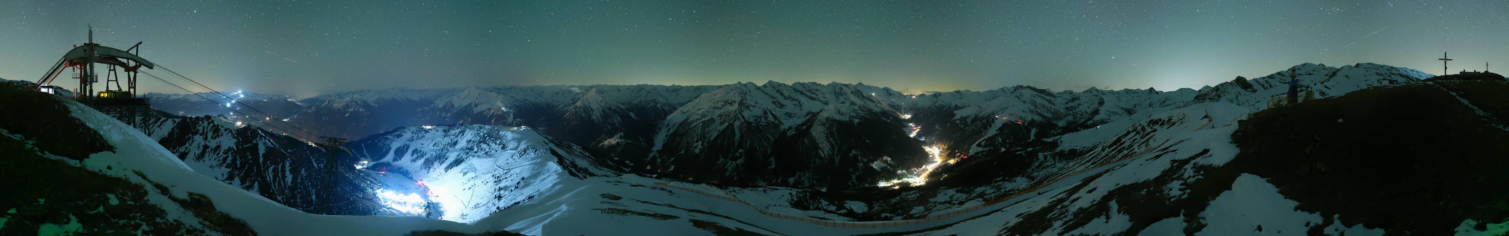 Archiv Foto Webcam Tux - Ausblick von der Wanglspitze
