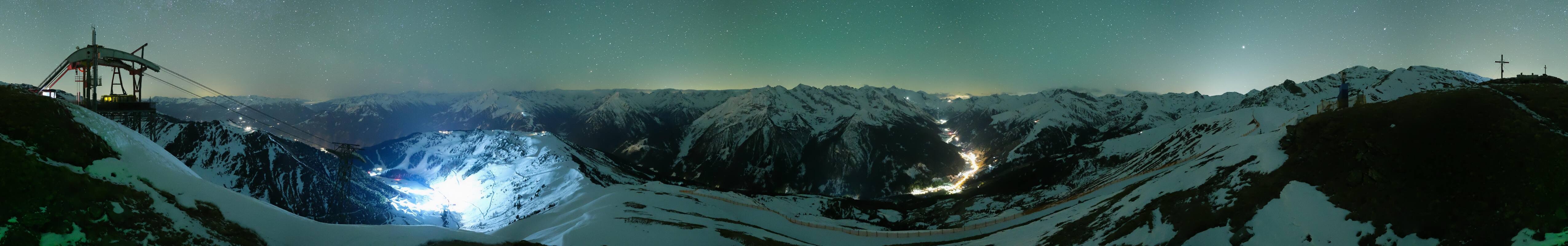 Archiv Foto Webcam Tux - Ausblick von der Wanglspitze