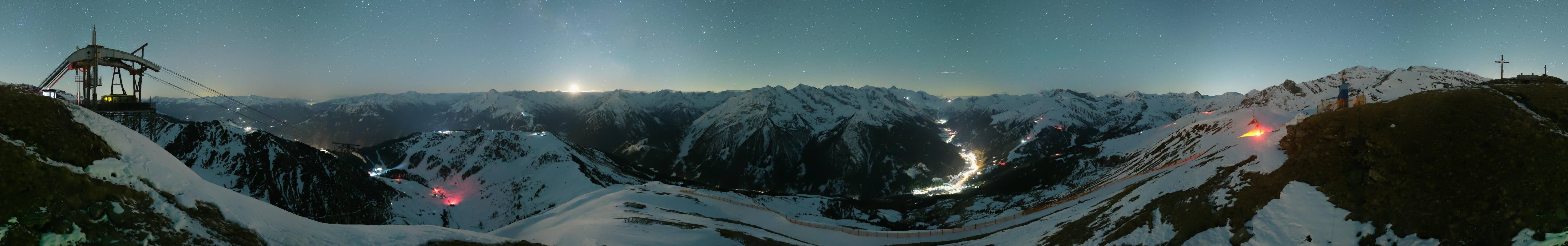 Archiv Foto Webcam Tux - Ausblick von der Wanglspitze