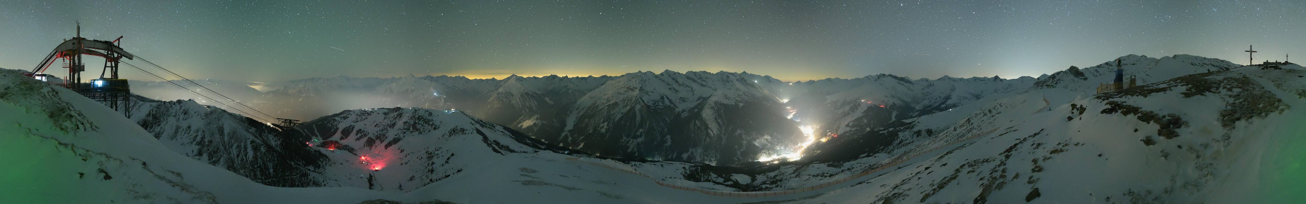 Archiv Foto Webcam Tux - Ausblick von der Wanglspitze