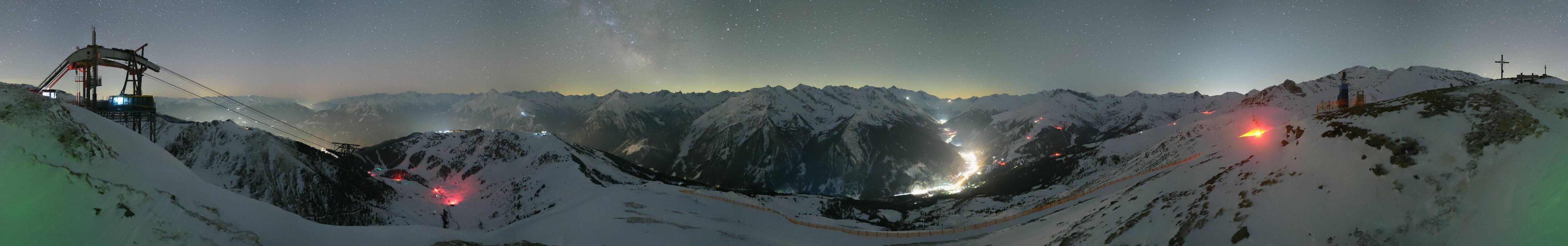 Archiv Foto Webcam Tux - Ausblick von der Wanglspitze