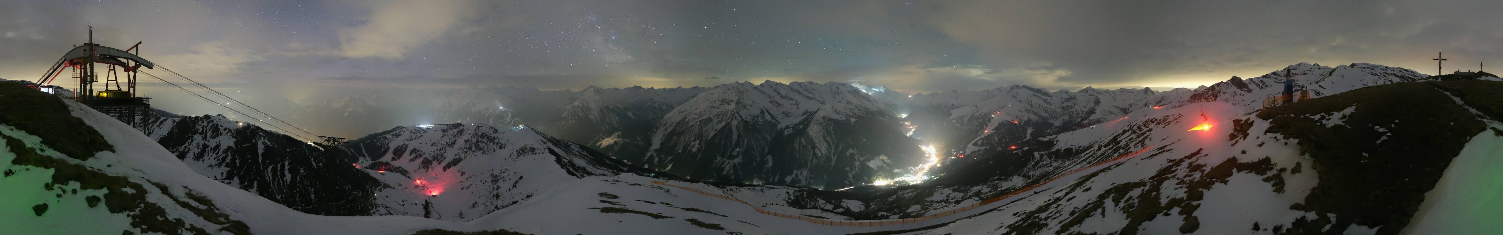 Archiv Foto Webcam Tux - Ausblick von der Wanglspitze