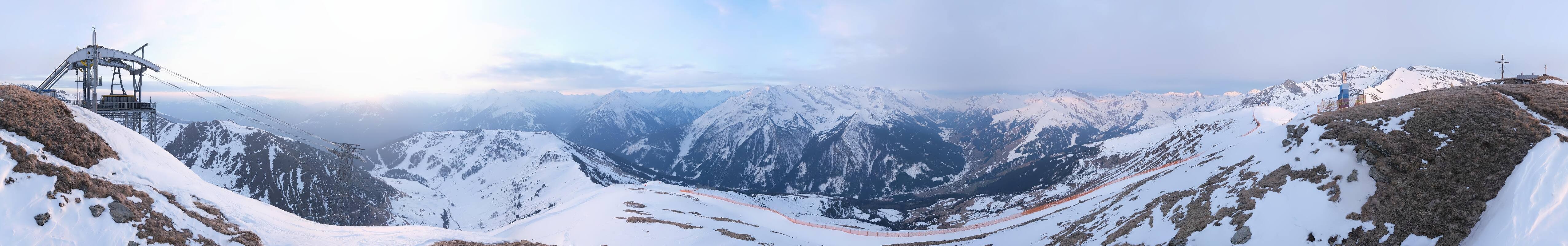 Archiv Foto Webcam Tux - Ausblick von der Wanglspitze