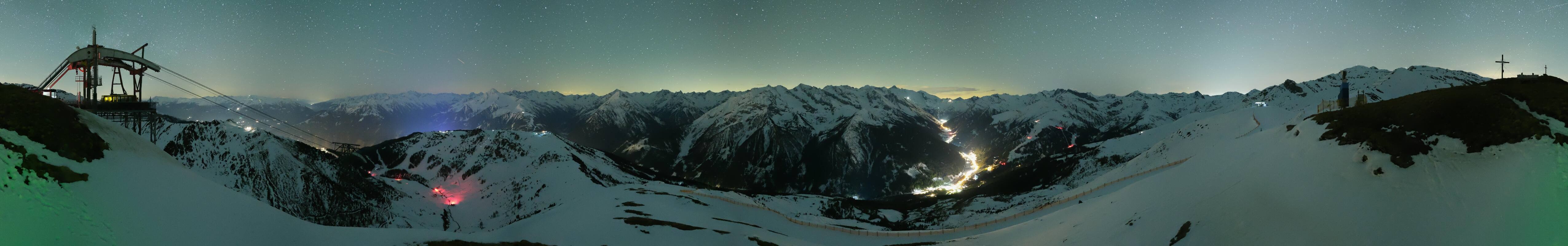 Archiv Foto Webcam Tux - Ausblick von der Wanglspitze