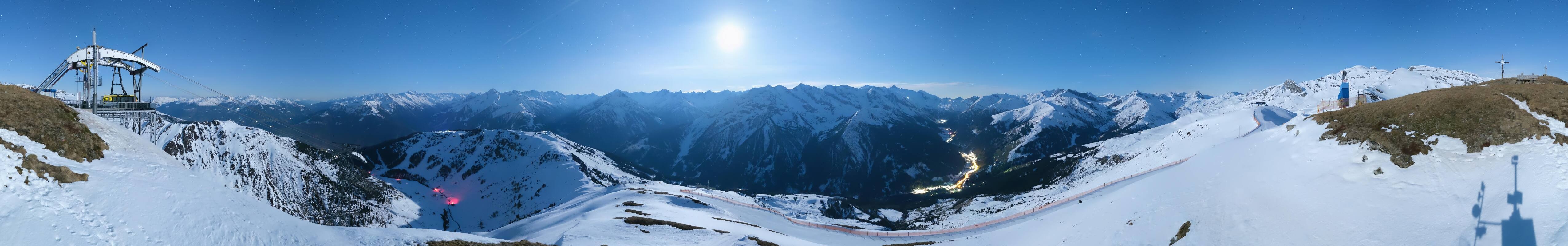 Archiv Foto Webcam Tux - Ausblick von der Wanglspitze