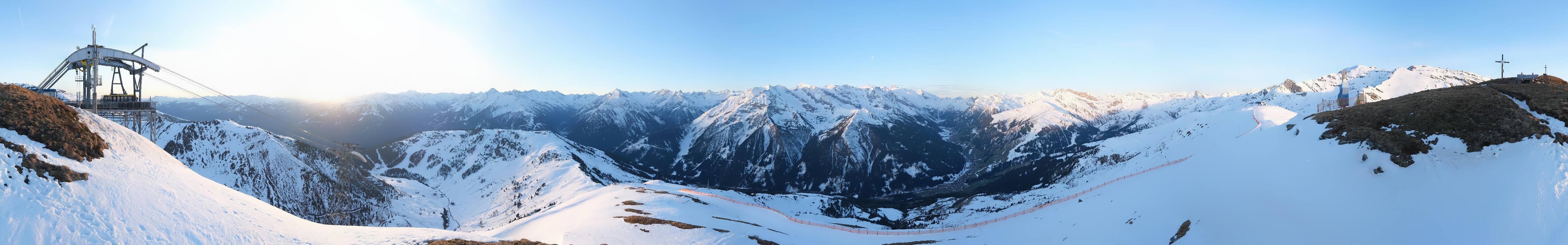 Archiv Foto Webcam Tux - Ausblick von der Wanglspitze