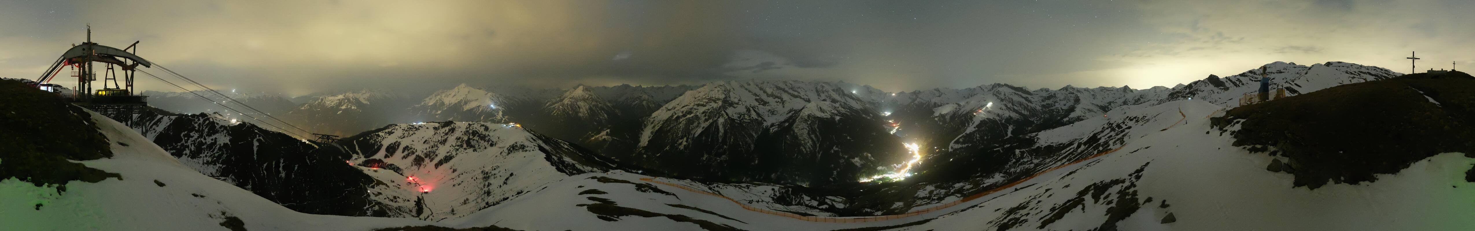 Archiv Foto Webcam Tux - Ausblick von der Wanglspitze