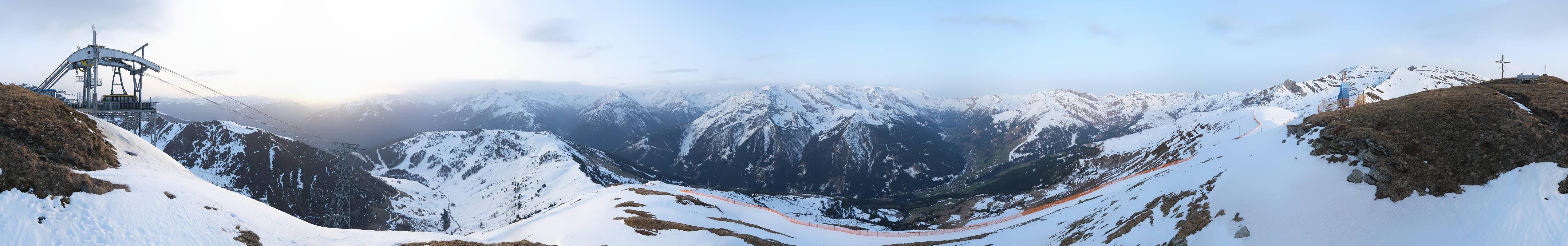 Archiv Foto Webcam Tux - Ausblick von der Wanglspitze