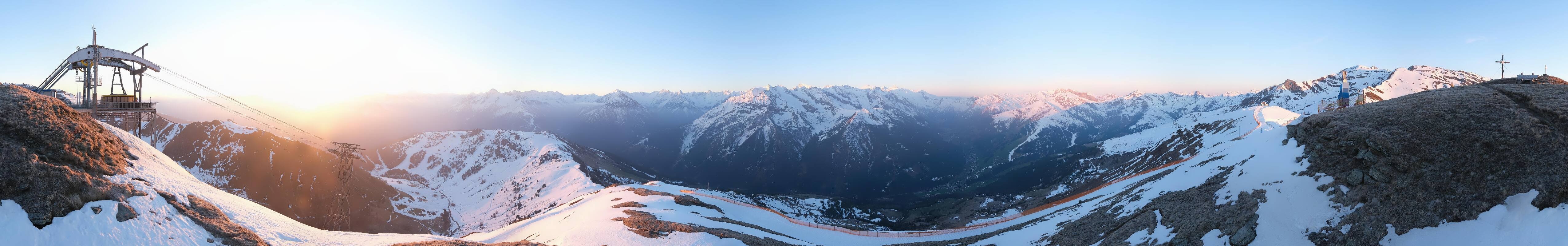 Archiv Foto Webcam Tux - Ausblick von der Wanglspitze