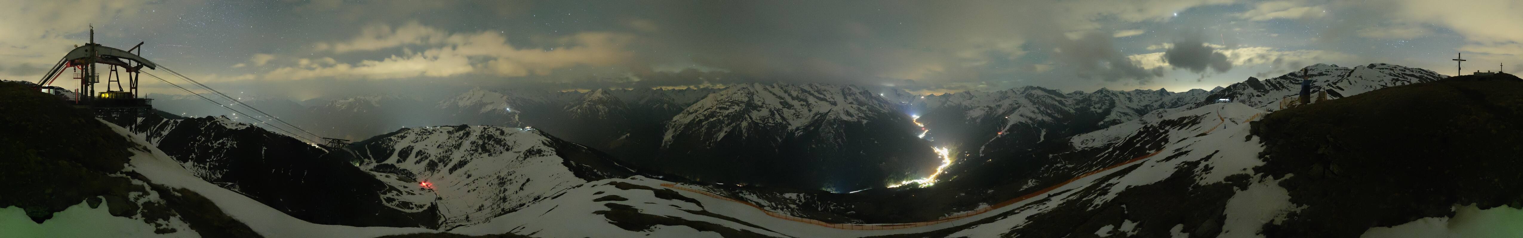 Archiv Foto Webcam Tux - Ausblick von der Wanglspitze