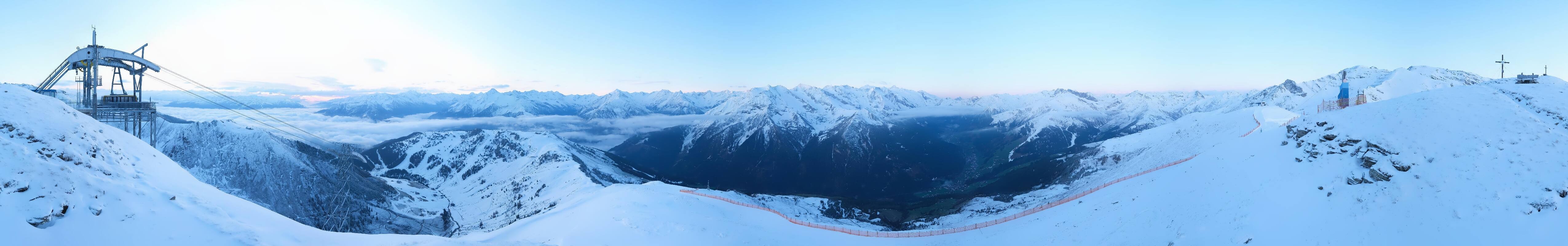 Archiv Foto Webcam Tux - Ausblick von der Wanglspitze