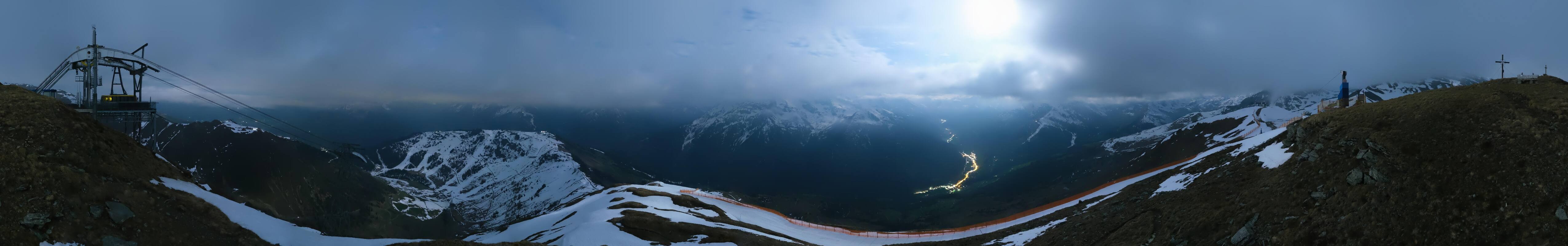 Archiv Foto Webcam Tux - Ausblick von der Wanglspitze