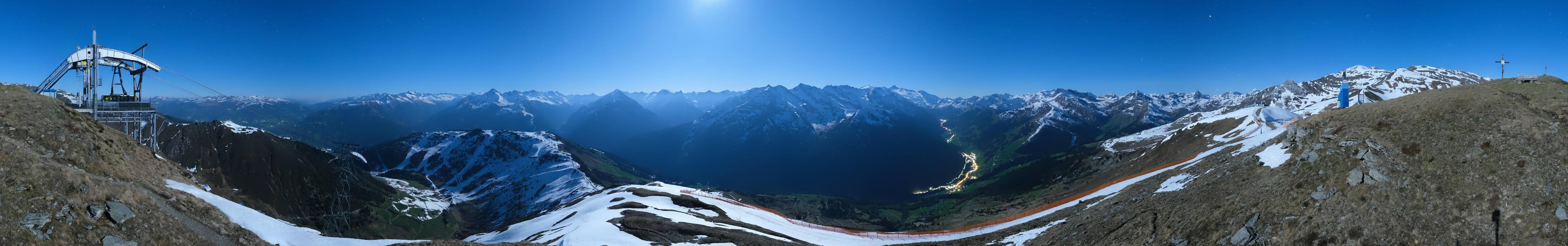 Archiv Foto Webcam Tux - Ausblick von der Wanglspitze