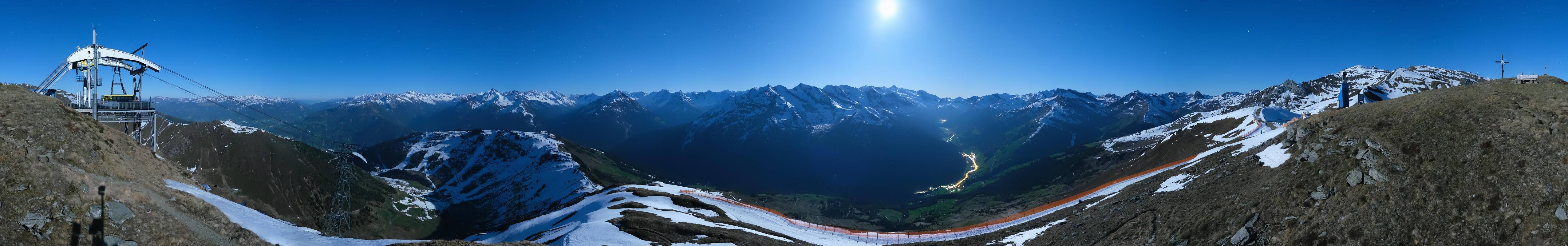 Archiv Foto Webcam Tux - Ausblick von der Wanglspitze