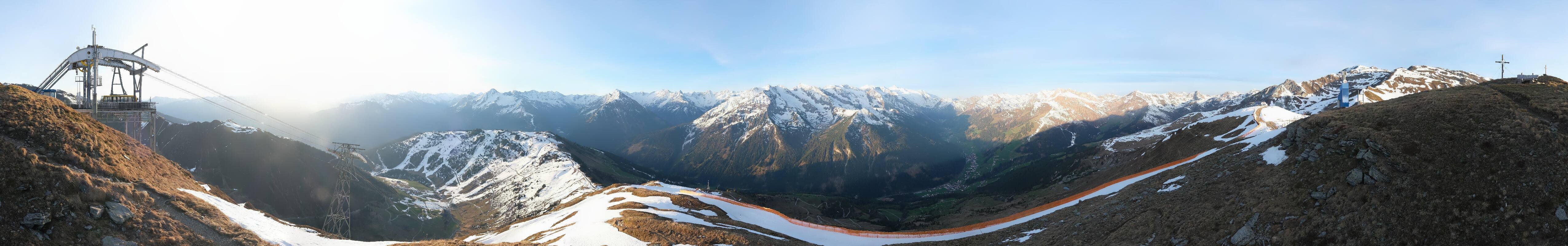 Archiv Foto Webcam Tux - Ausblick von der Wanglspitze