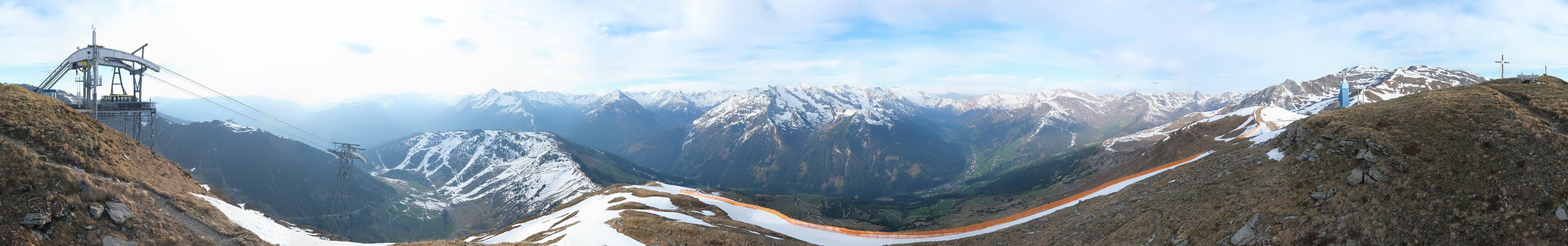 Archived image Webcam Tux - View from the Wanglspitze