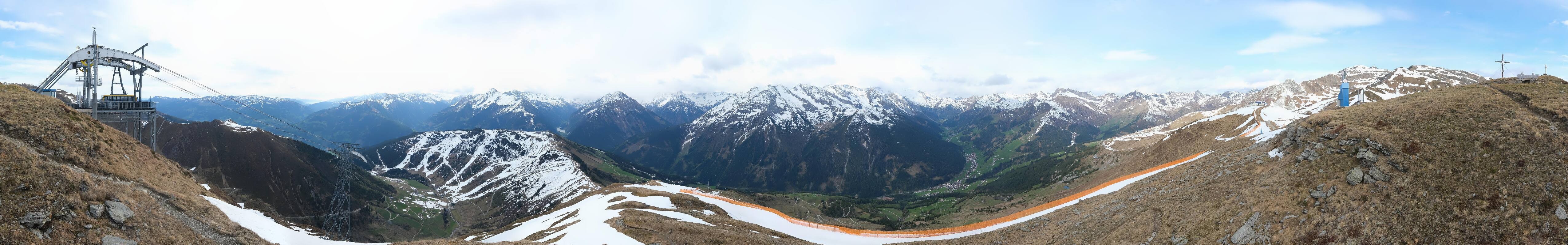 Archived image Webcam Tux - View from the Wanglspitze