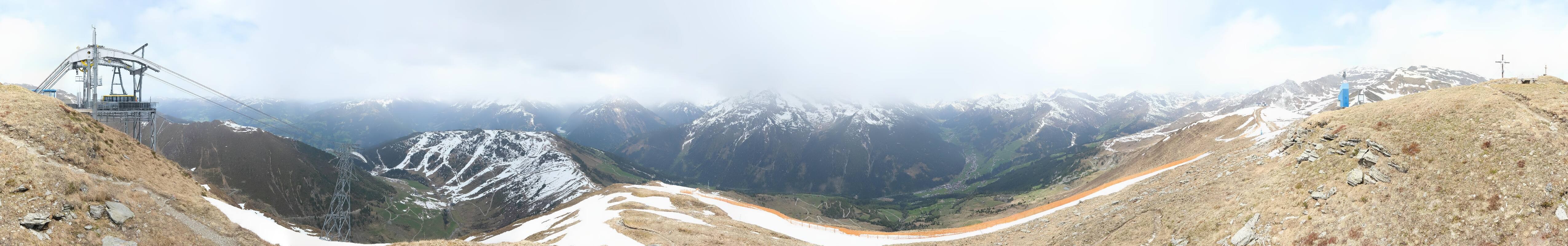 Archived image Webcam Tux - View from the Wanglspitze
