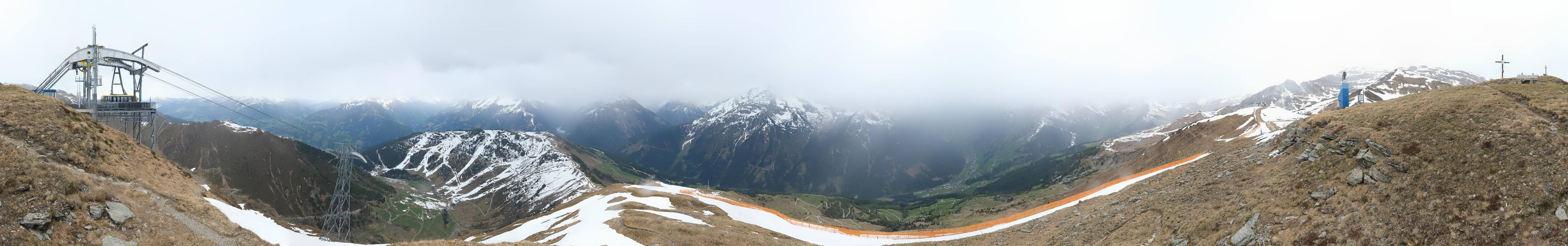 Archived image Webcam Tux - View from the Wanglspitze