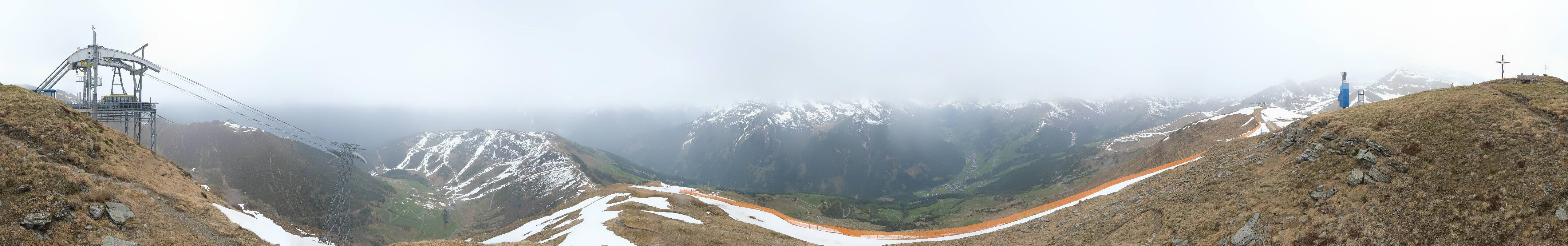 Archived image Webcam Tux - View from the Wanglspitze