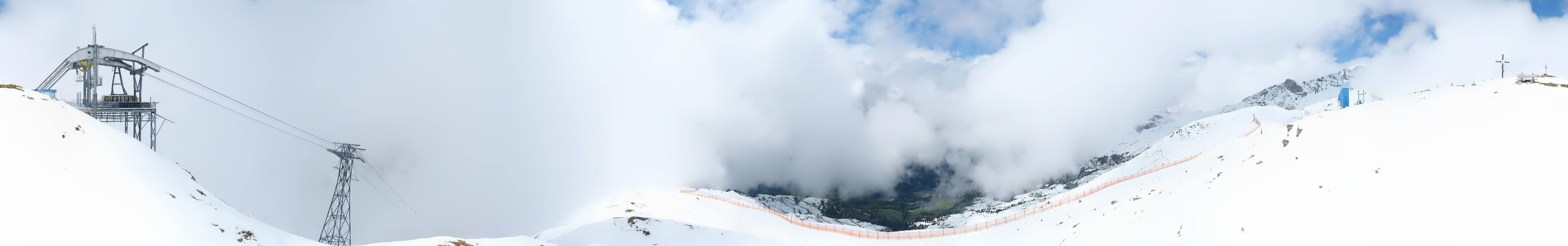 Archived image Webcam Tux - View from the Wanglspitze