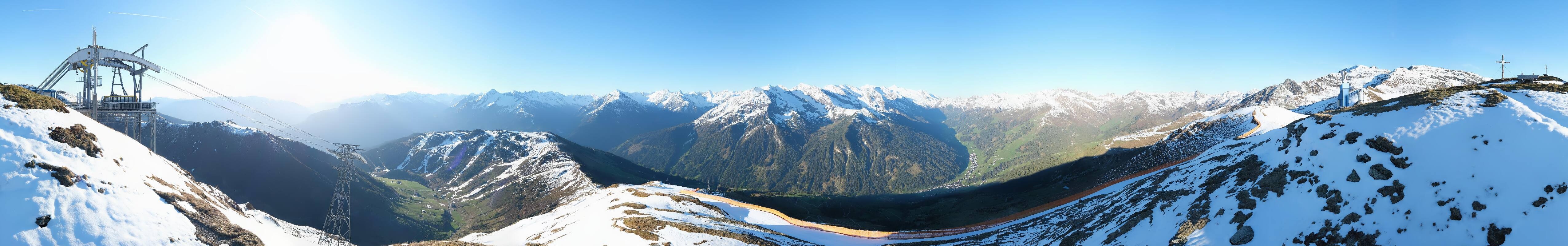 Archiv Foto Webcam Tux - Ausblick von der Wanglspitze