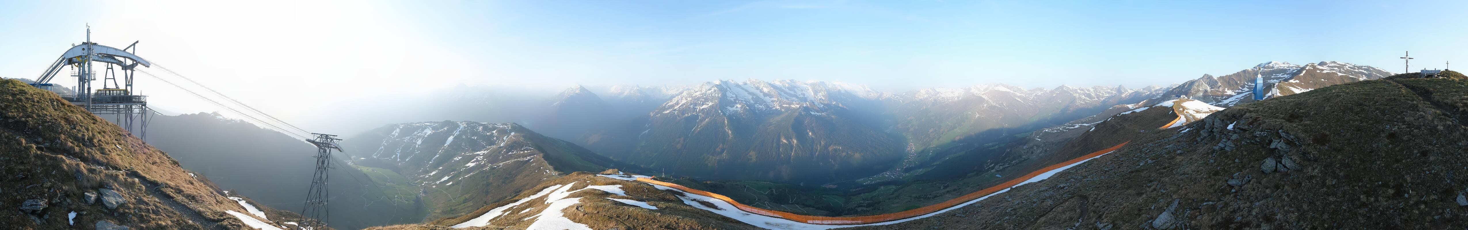 Archived image Webcam Tux - View from the Wanglspitze