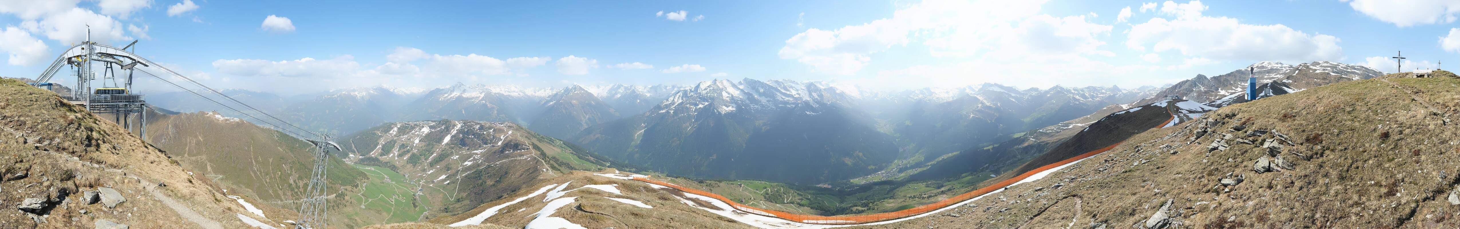 Archived image Webcam Tux - View from the Wanglspitze
