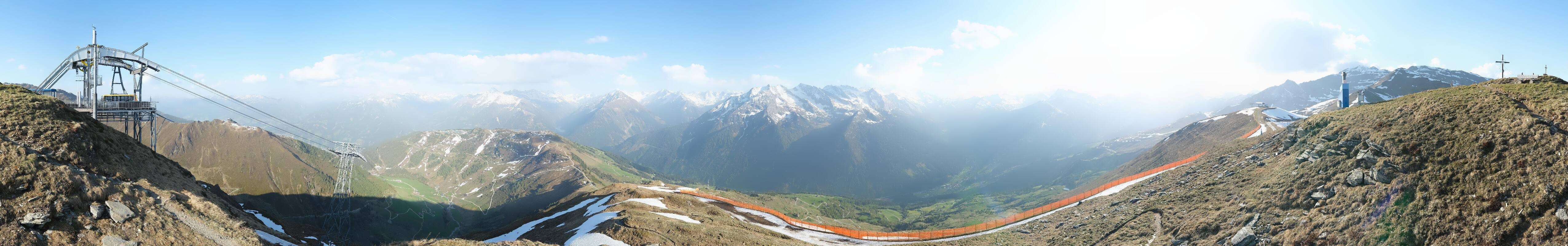 Archived image Webcam Tux - View from the Wanglspitze
