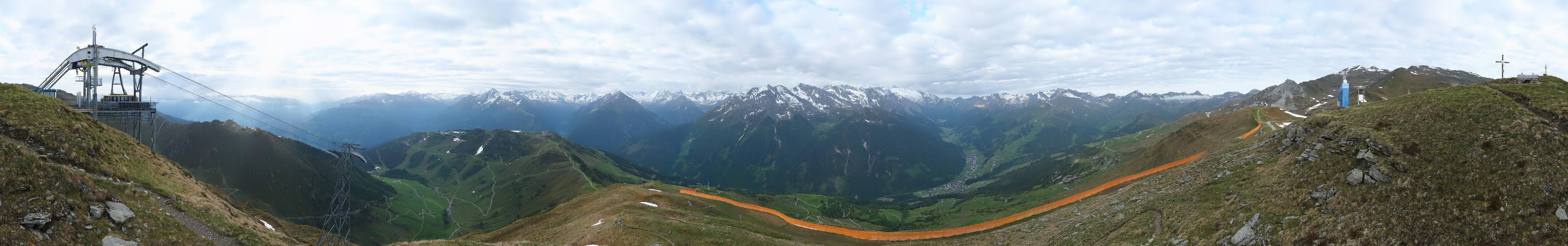 Archived image Webcam Tux - View from the Wanglspitze