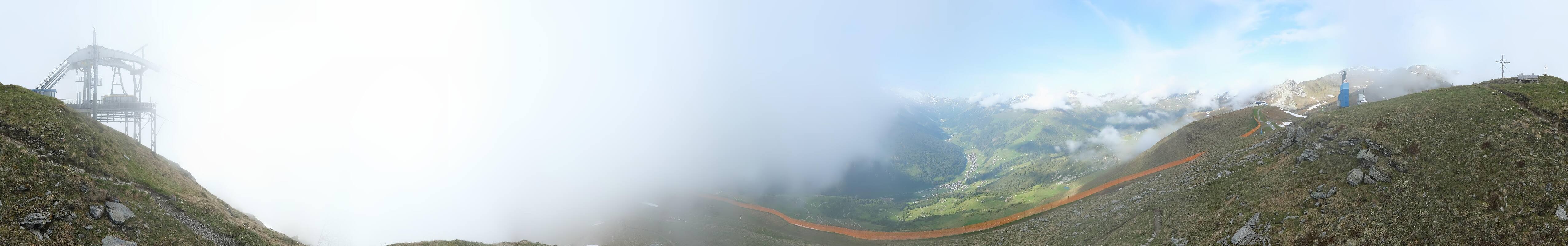 Archived image Webcam Tux - View from the Wanglspitze