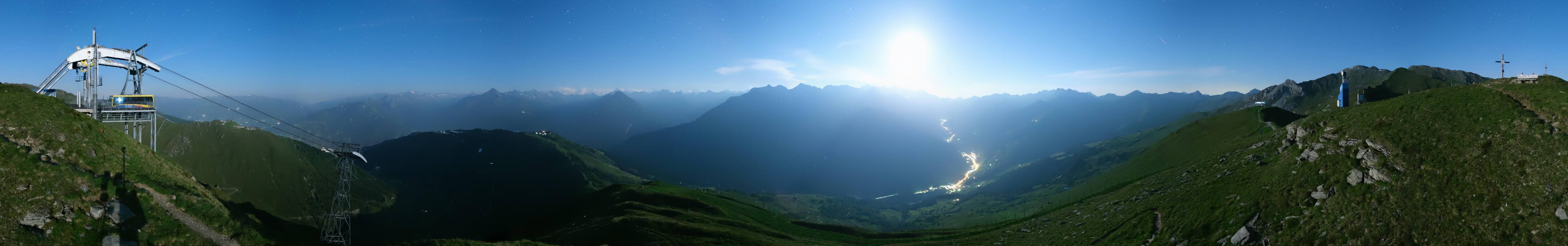 Archiv Foto Webcam Tux - Ausblick von der Wanglspitze