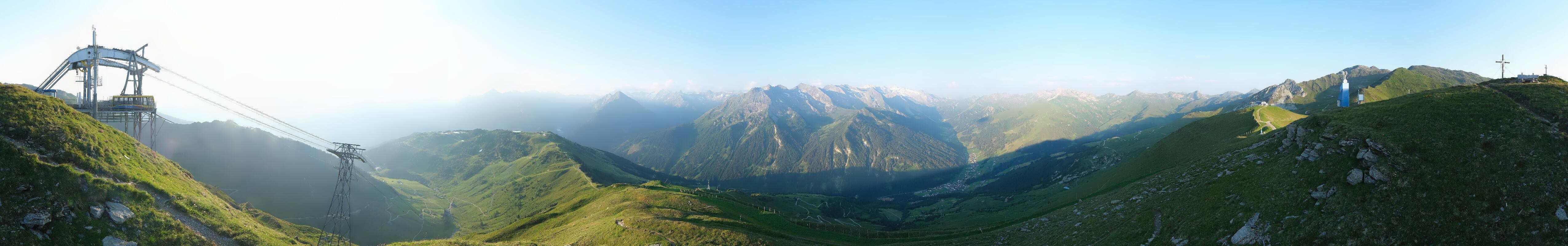 Archived image Webcam Tux - View from the Wanglspitze