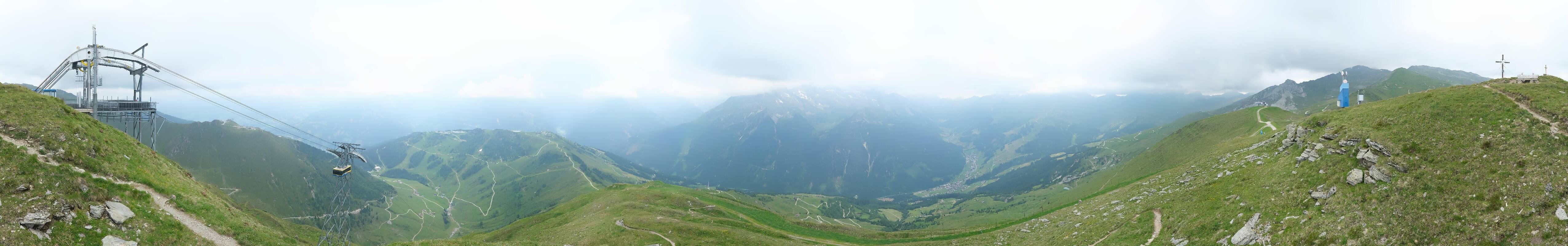 Archived image Webcam Tux - View from the Wanglspitze