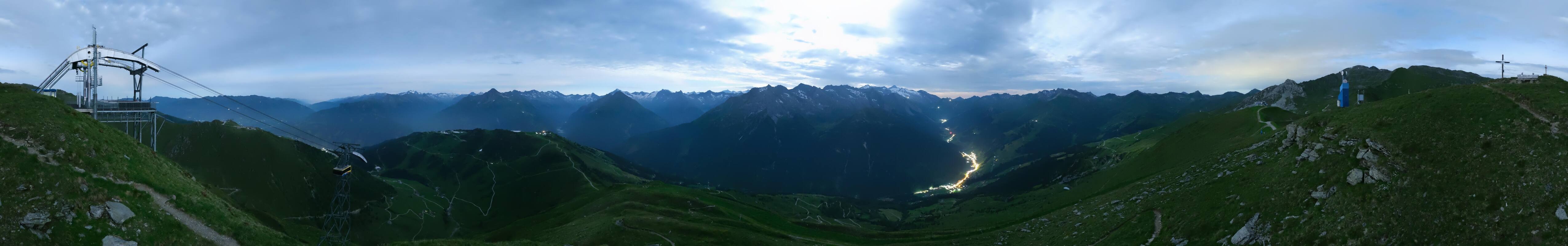 Archiv Foto Webcam Tux - Ausblick von der Wanglspitze