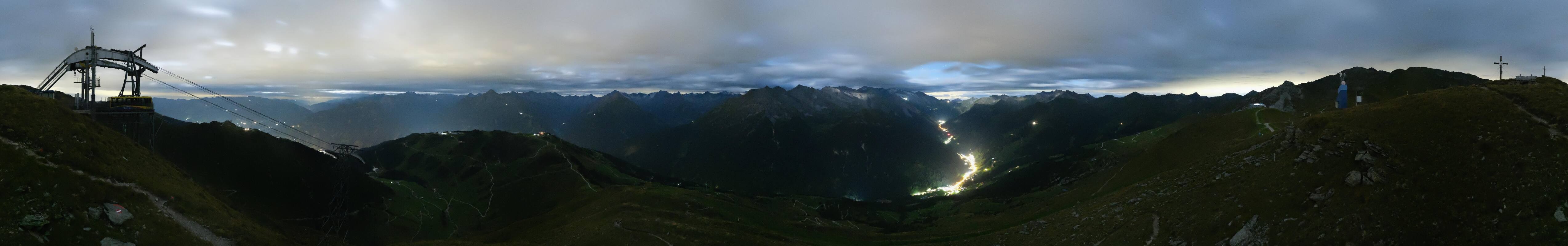 Archiv Foto Webcam Tux - Ausblick von der Wanglspitze