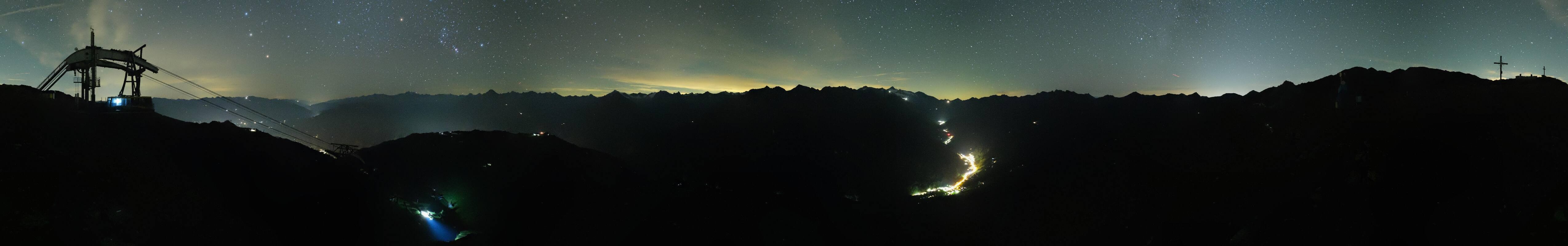 Archived image Webcam Tux - View from the Wanglspitze