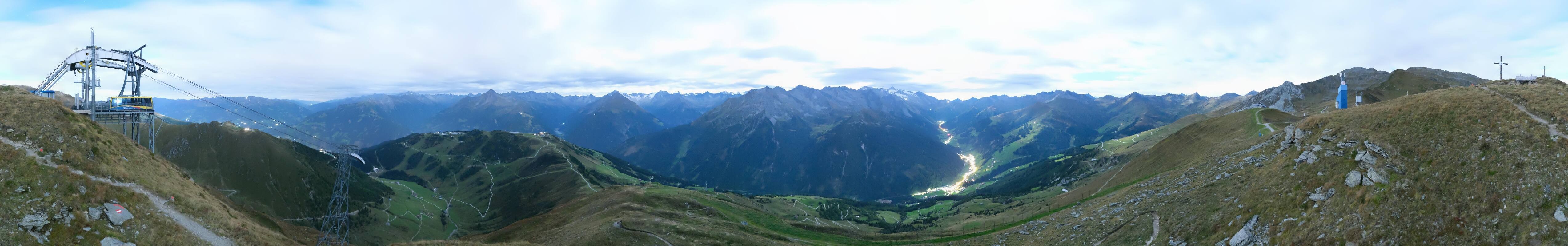 Archiv Foto Webcam Tux - Ausblick von der Wanglspitze
