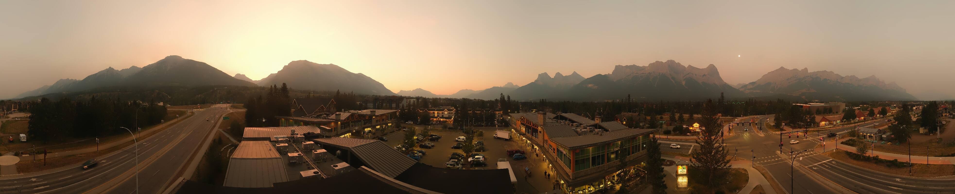 Archived image Webcam View of Canmore, Alberta