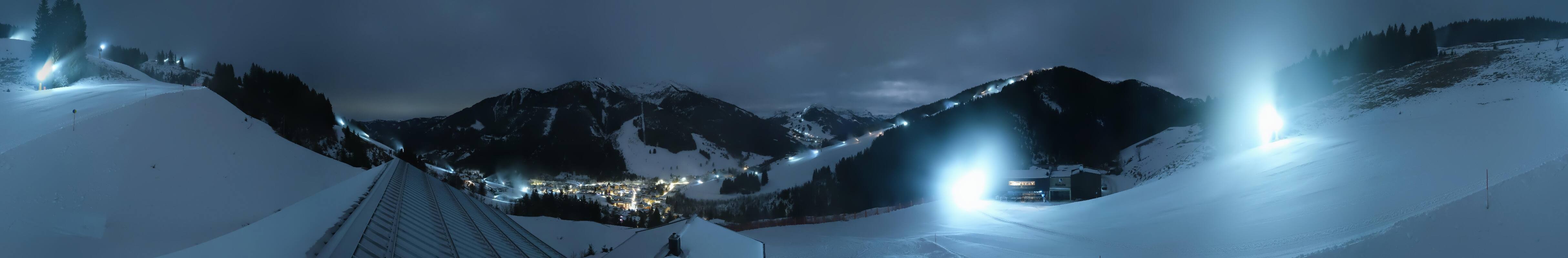 Archived image Webcam Saalbach - View from the Maisalm