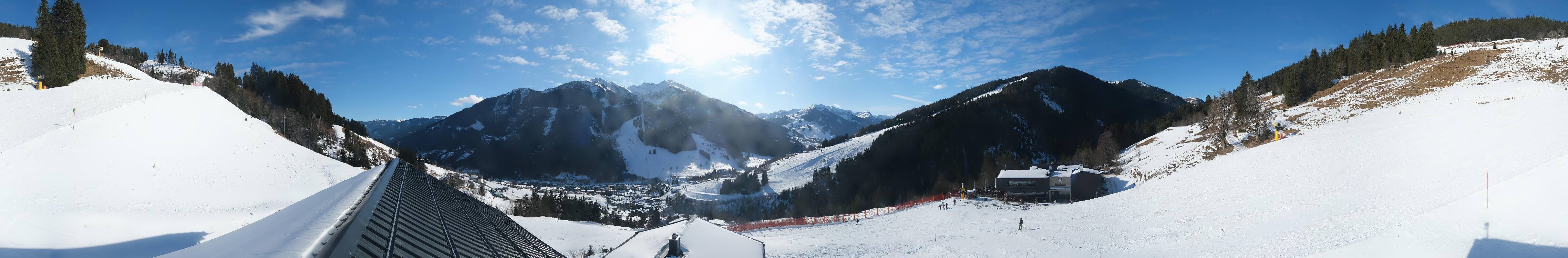 Archived image Webcam Saalbach - View from the Maisalm