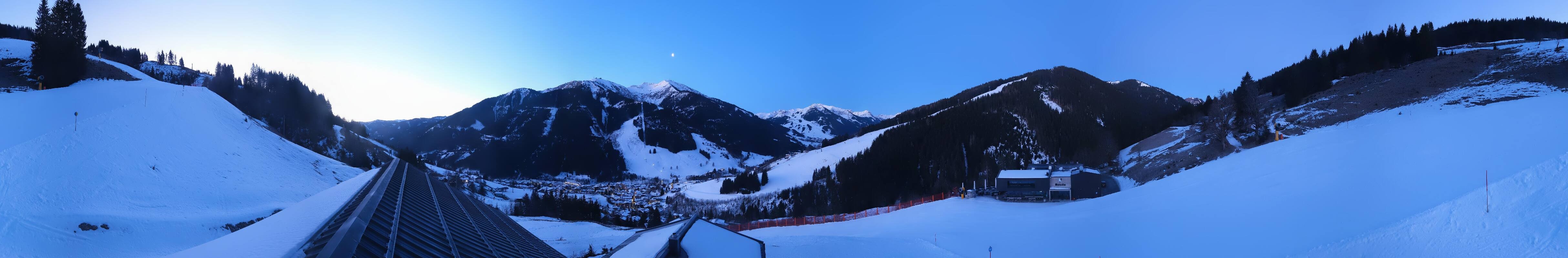 Archiv Foto Webcam Saalbach - Blick von der Maisalm