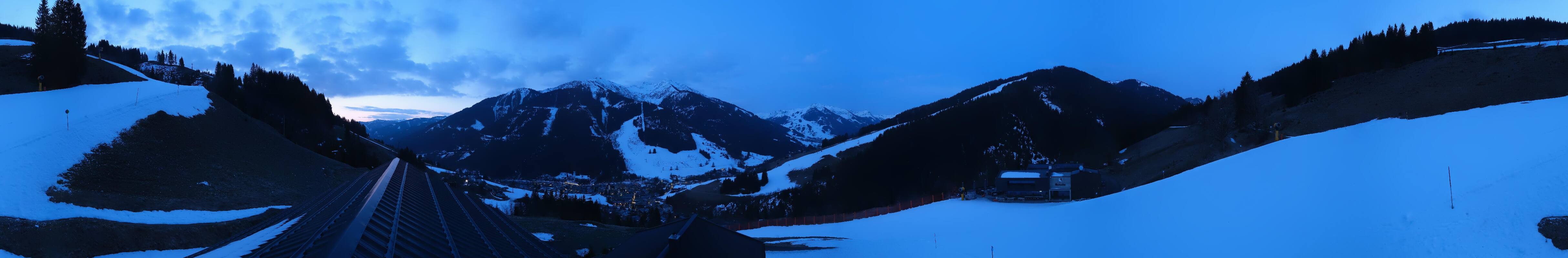 Archiv Foto Webcam Saalbach - Blick von der Maisalm