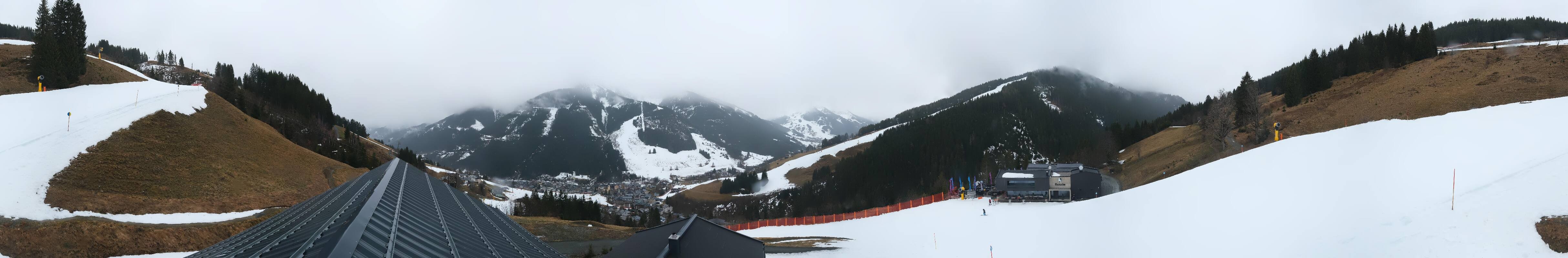 Archived image Webcam Saalbach - View from the Maisalm