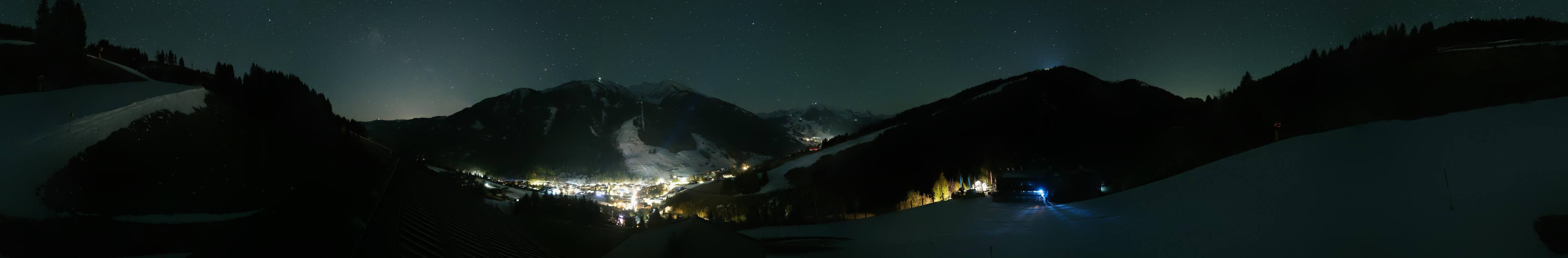 Archiv Foto Webcam Saalbach - Blick von der Maisalm